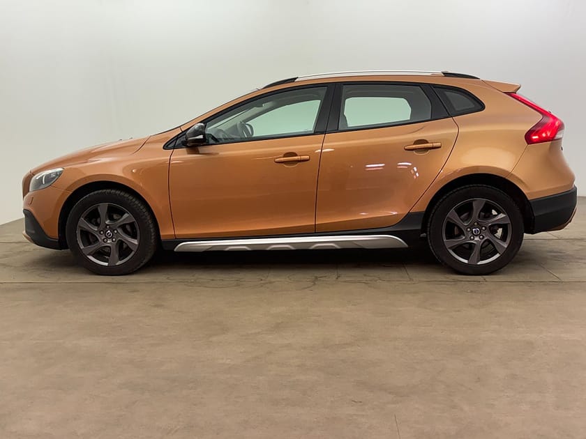 Bild 3 av Volvo V40 Cross Country D2 115hk Momentum P-sensorer