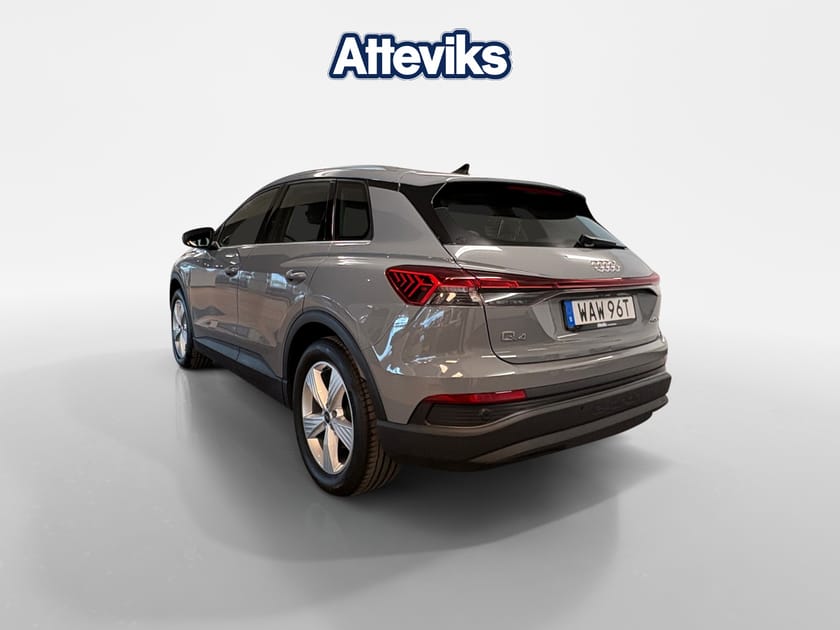 Bild 5 av Audi Q4 40 e-tron PROLINE Backkamera/adaptiv farth