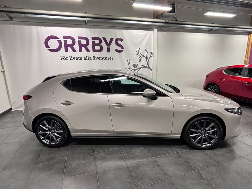 Bild 2 av Mazda 3 Hatchback