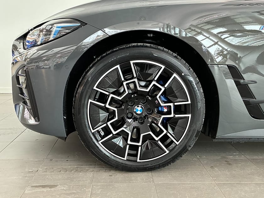 Bild 4 av BMW i4 M60 xDrive Gran Coupé