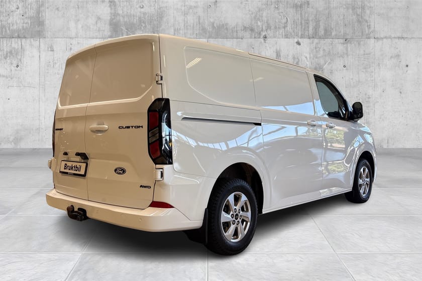 Bilde 5 av Ford Transit Custom 320 Limited AWD L1 H-feste/Webasto/Kamera/2xskyvedør/ACC++