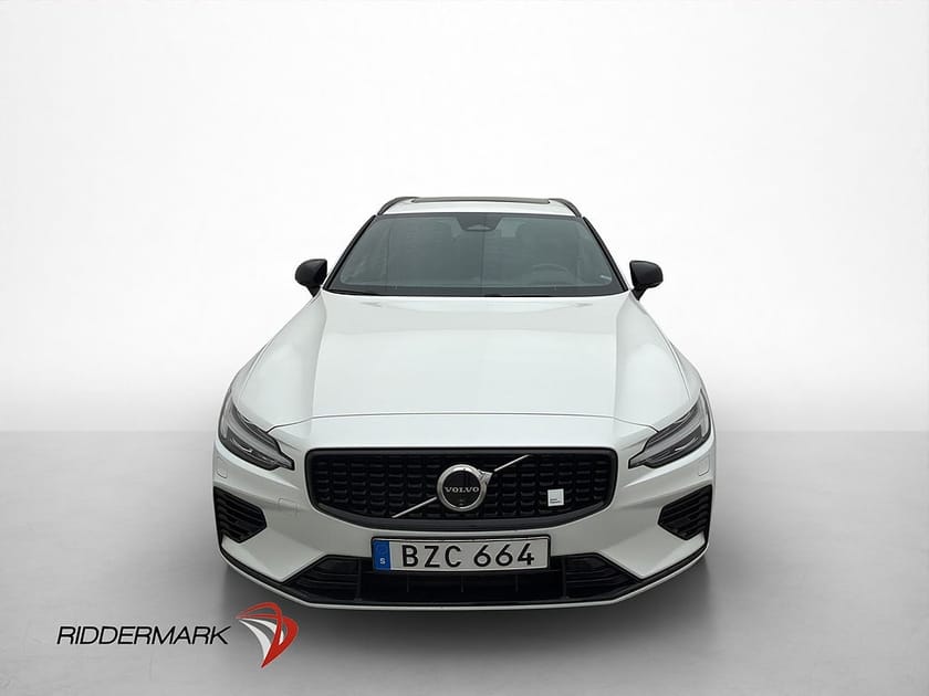 Bild 2 av Volvo V60 Recharge T8 AWD Polestar Drag Pano 360°