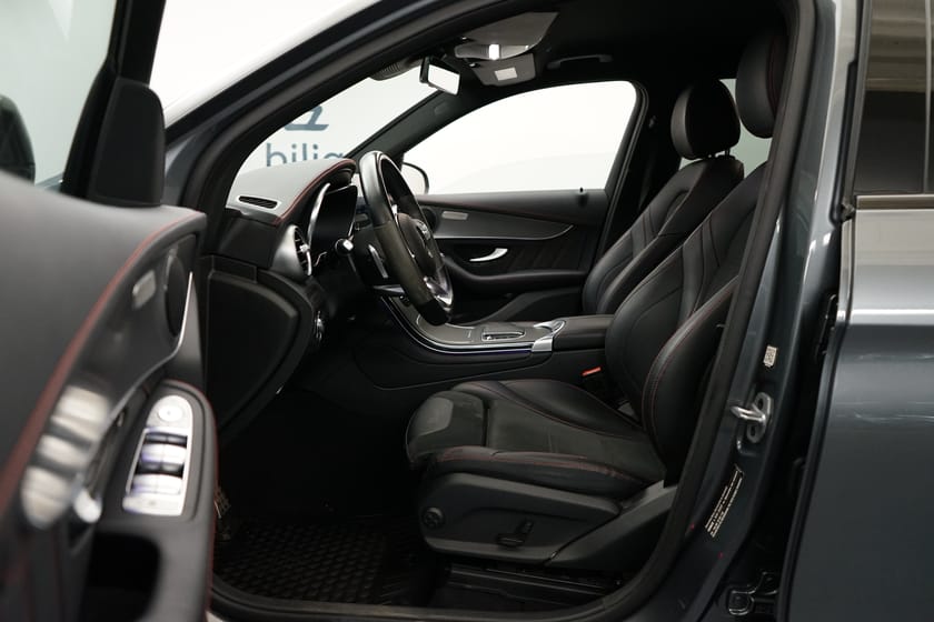 Bild 3 av Mercedes-Benz GLC 300 e 4MATIC 
