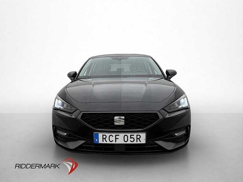 Bild 2 av SEAT Leon eTSI 150hk FR Sport Cockpit P-Sensorer Keyless