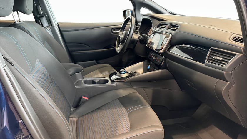 Bild 3 av Nissan Leaf 39 kwh N-Connecta Värmepump 3795kr/mån 18 mån privatleasing