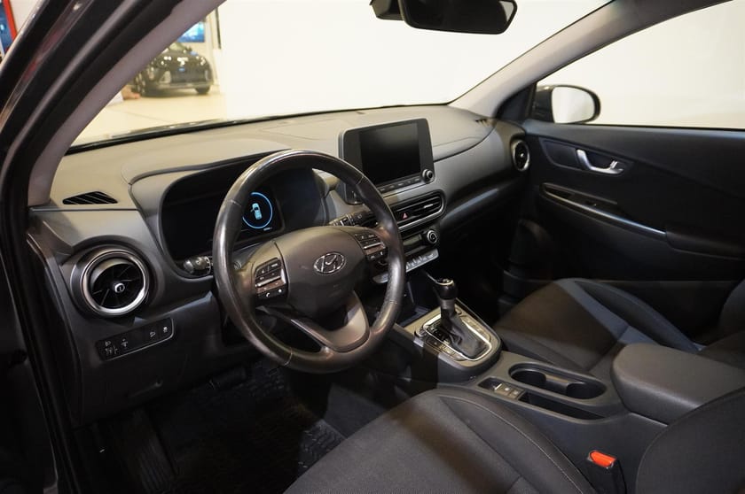 Bild 2 av Hyundai Kona Kona, 1.0 T-GDi 120 DCT 2wd, Essential Edition, Backkamera, Automat, Rattvärme
