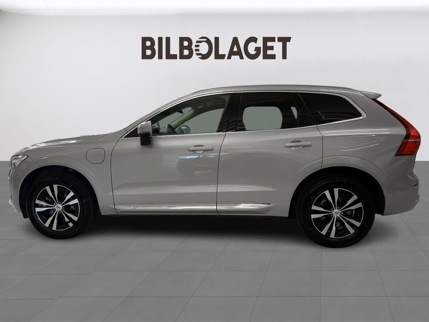 Bild 2 av Volvo XC60 T6 Core Edition | Dragkrok | Ljuspaket