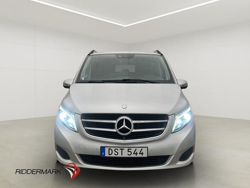 Bild 5 av Mercedes-Benz V 250d 3.1t 250 Lång Avantgarde Värm Drag 360° 7-Sits