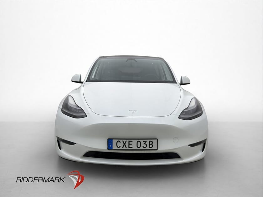 Bild 1 av Tesla Model Y Long Range AWD Autopilot Dragkrok Svensksåld