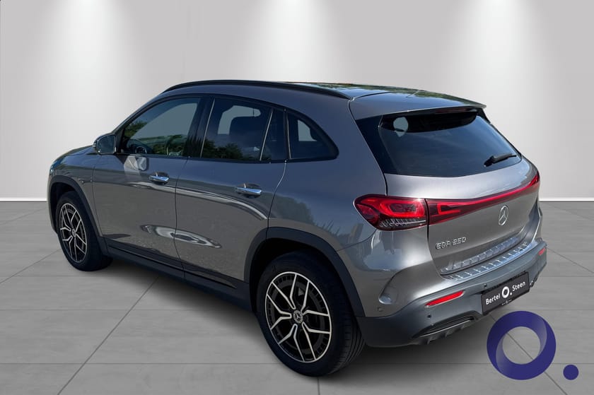 Bilde 3 av Mercedes-Benz EQA 250 AMG/ Panorama/ Burmester/ kun 1 tidligere eier