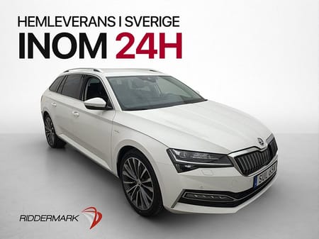 Škoda Superb iV Kombi Skoda Plug In 218hk L&K Canton Värmare Kamera Drag