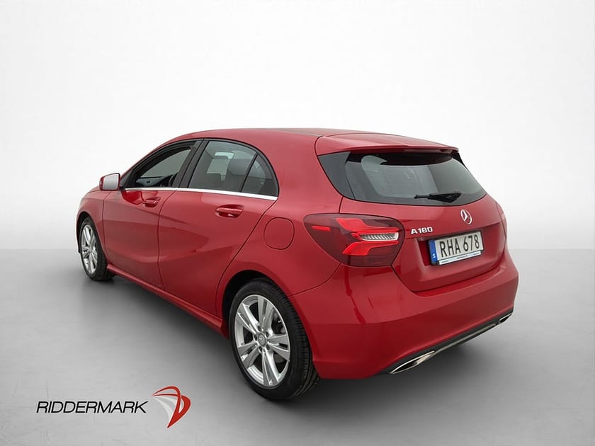Bild 4 av Mercedes-Benz A 180 122hk Urban Line Kamera Halvskinn