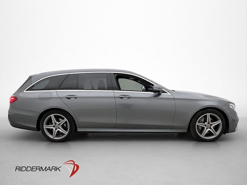 Bild 5 av Mercedes-Benz E 220 T d AMG Wide Dragkrok Kamera Ambient