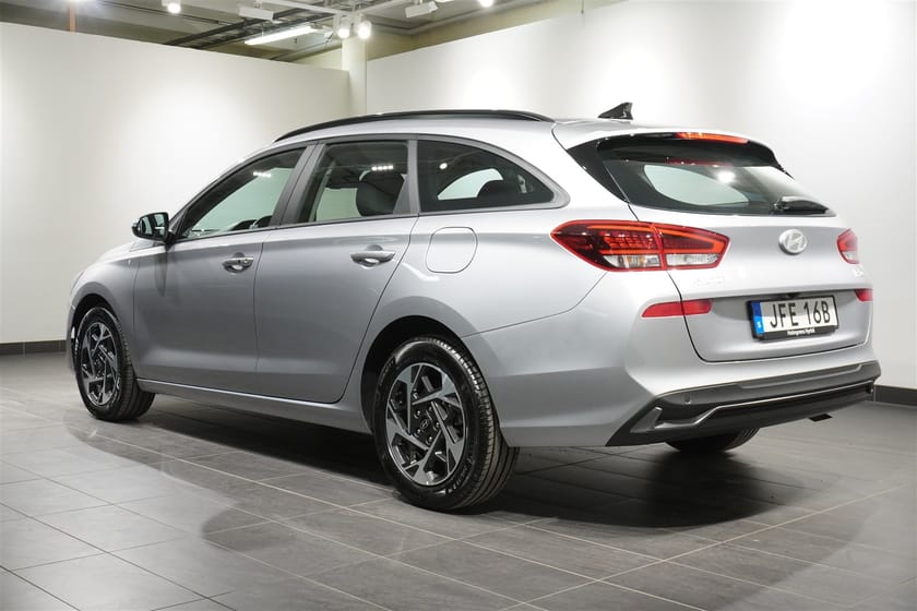 Bild 3 av Hyundai i30 Kombi 1.0 T-GDi MHEV DCT Essential