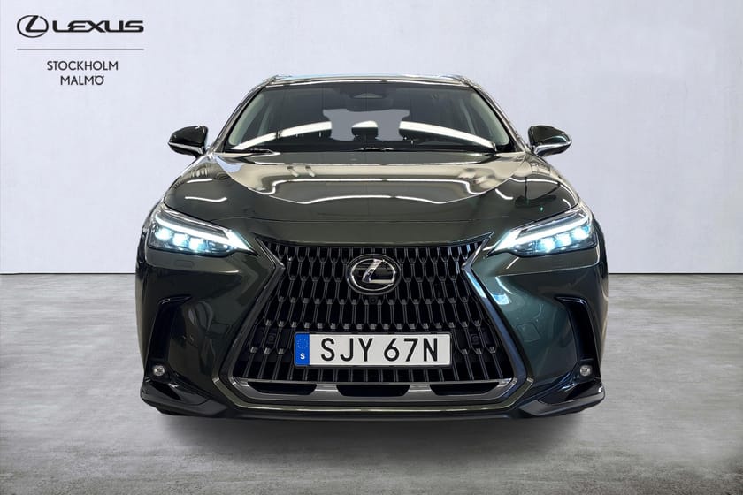 Bild 5 av Lexus NX 450h+ --Executive Teknikpaket AWD 360° HUD Navi Keyless