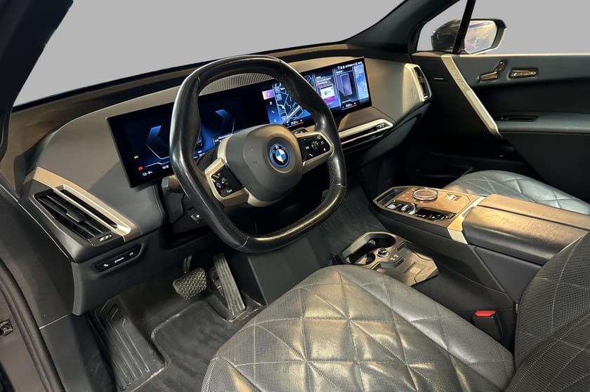 Bilde 5 av BMW iX xDrive50 Fully Charged, Soft-Close, Luft, 4Hjulsst. H/K