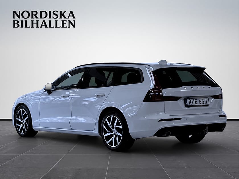 Bild 5 av Volvo V60 D4 Geartronic Momentum Värmare Dragkrok Bluetooth
