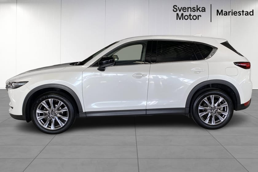 Bild 3 av Mazda CX-5 Optimum / Ventilerade säten / BOSE / 360-kamera / HUD / Adaptiv farthållare