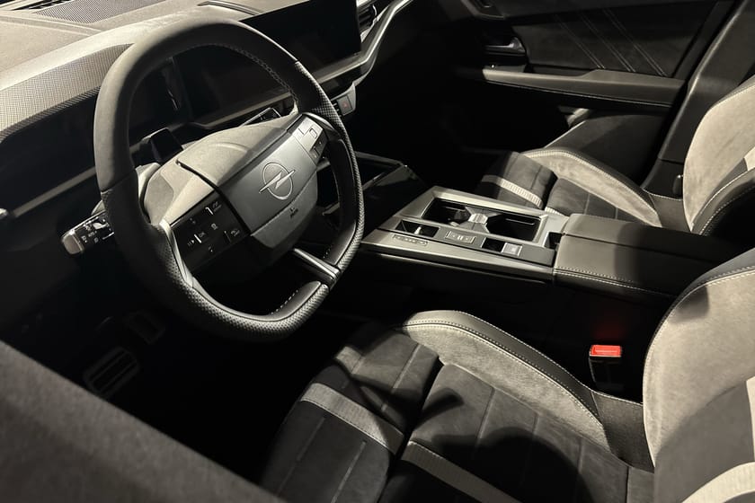 Bild 4 av Opel Grandland Plug-in Hybrid