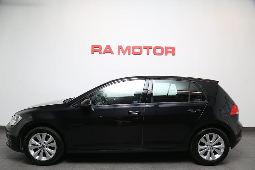 Bild 3 av Volkswagen Golf 1,2 TSI 110hk 5-dörrar CarPlay P-sensor