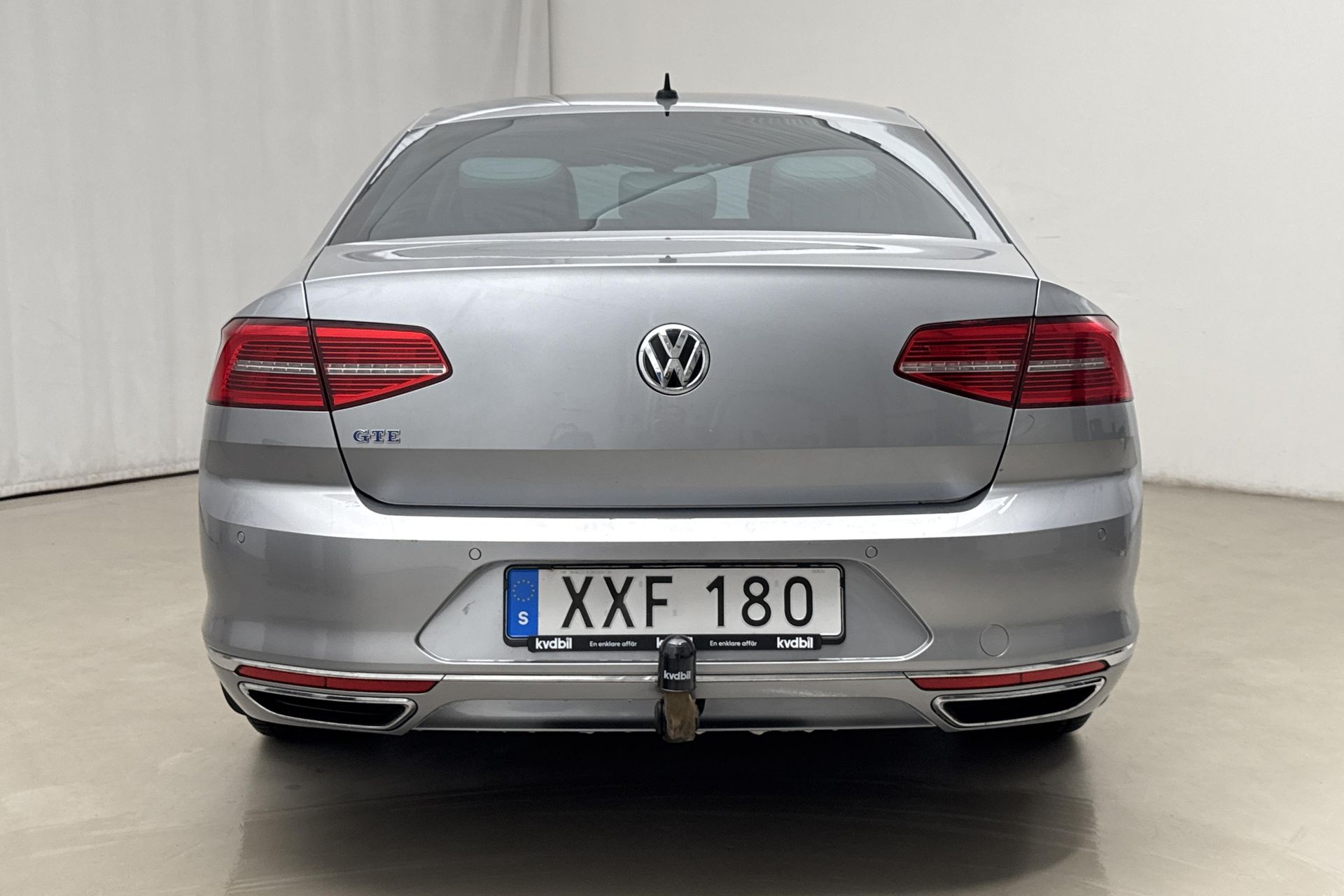 Volkswagen Passat GTE 2019, bild 6/10