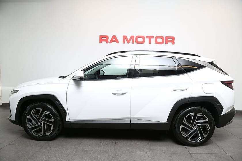 Bild 2 av Hyundai Tucson Hybrid 4WD Advanced RA Edition / 19" Alu / Tech / Pano