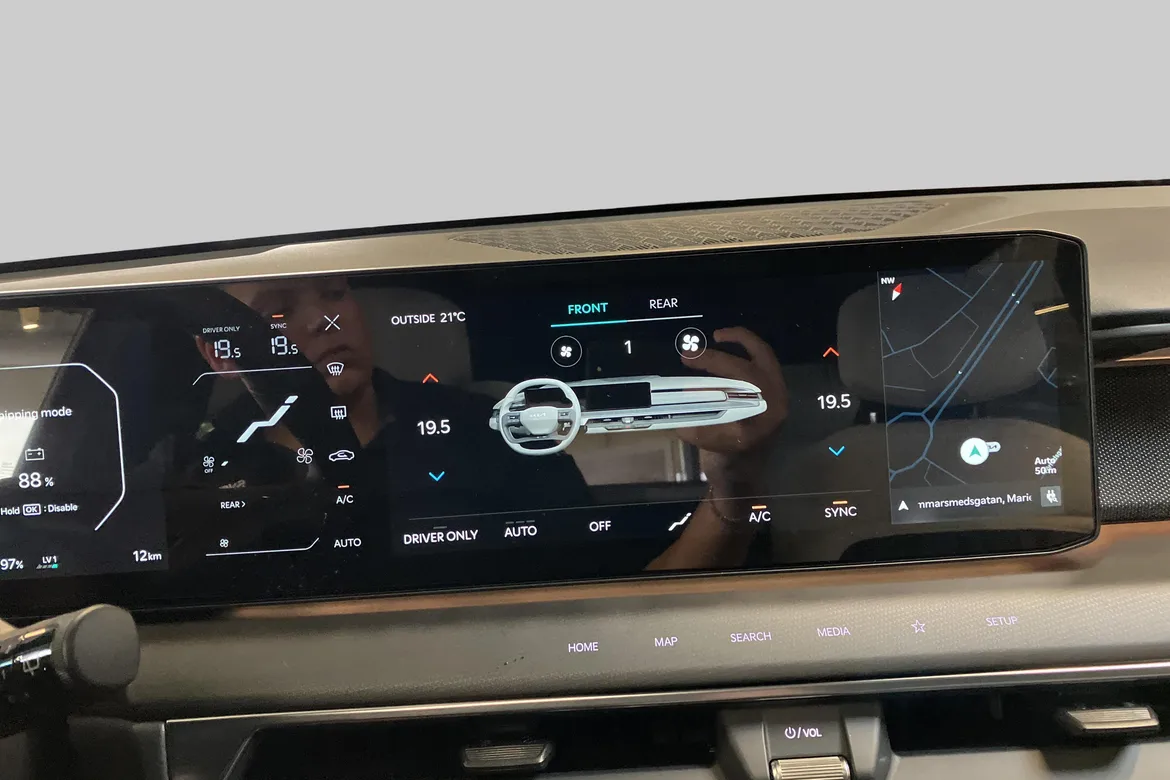 picture of a car