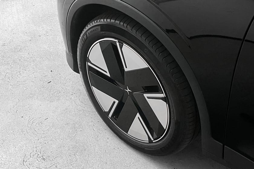 Bilde 5 av Polestar 2 Long Range Dual Motor LRDM PRIME B&W|PIXEL|PANO|TONEDE|PILOT.ASSIST
