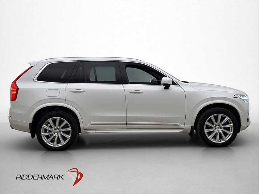 Bild 3 av Volvo XC90 T8 AWD Inscription 7-sits Pano Skinn 360° Värmare