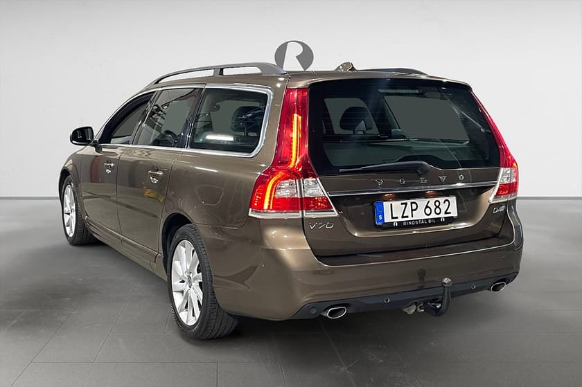 Bild 5 av Volvo V70 D4 181 HK AUT MOMENTUM DRAG NAVI D-VÄRM KAMREM BYTT 16"