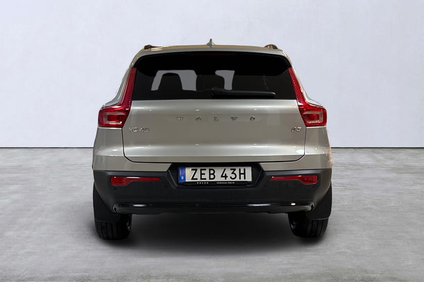 Bild 5 av Volvo XC40 B3 FWD Bensin Plus Dark