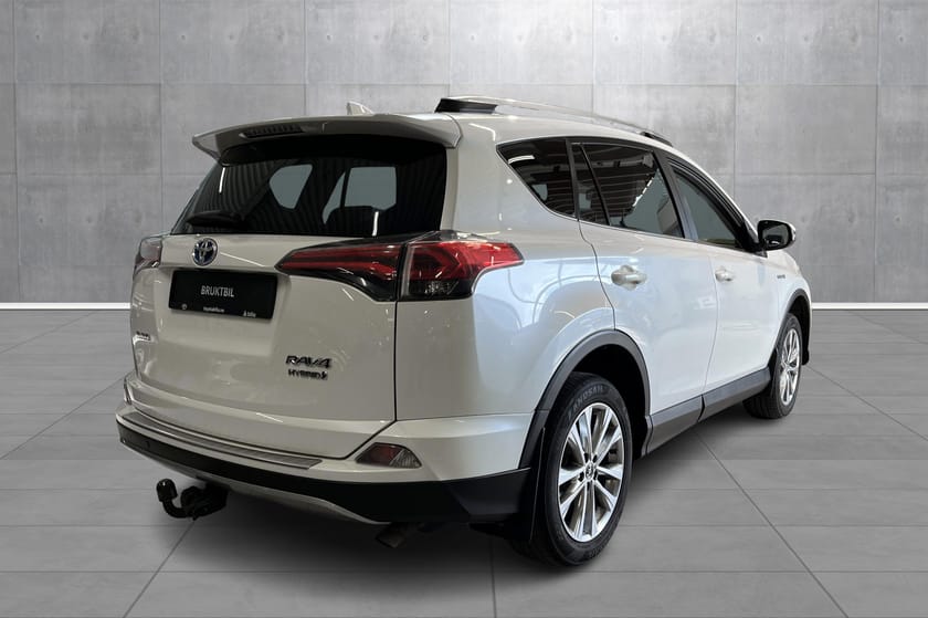 Bilde 5 av Toyota RAV4 Hybrid 2.5 Executive AWD Hybrid, Rentekamp. 6,25% med 35% EK