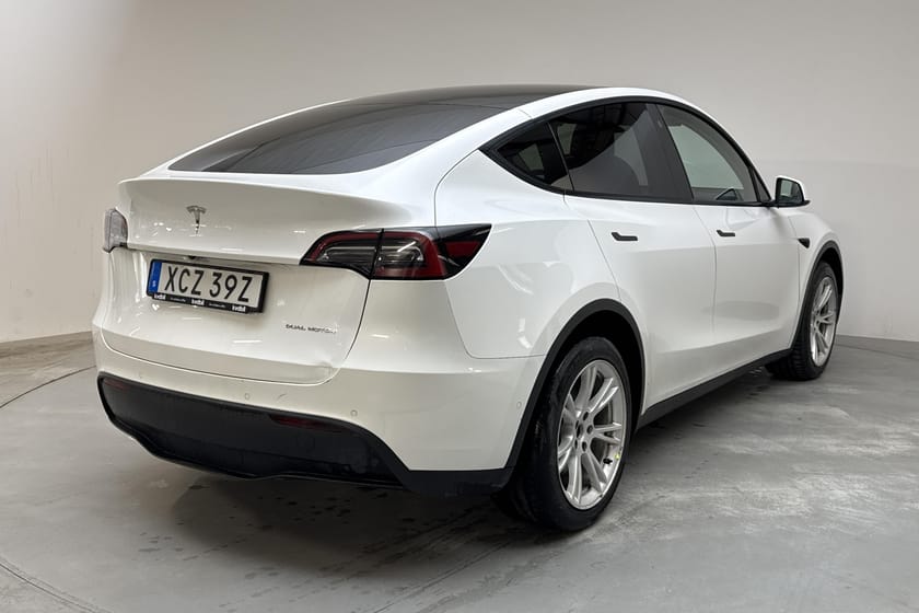 Bild 3 av Tesla Model Y Long Range AWD 