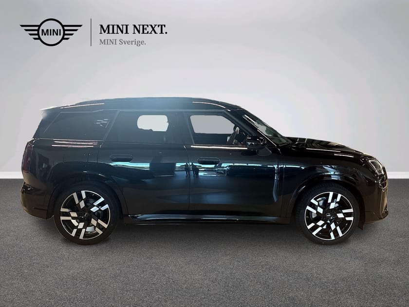 Bild 3 av MINI Countryman E JCW Trim, Paket M