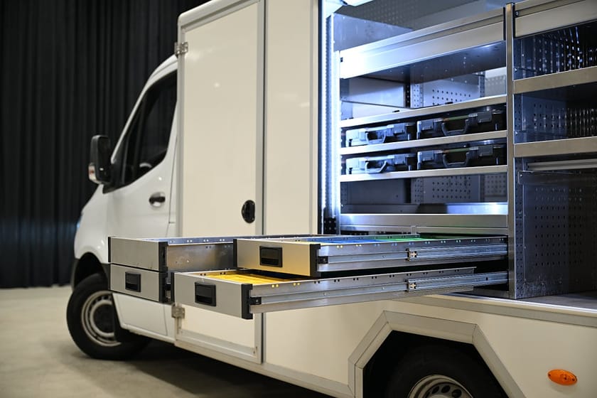 Bild 5 av Mercedes-Benz Sprinter 316 CDI Chassi 163HK Påbyggnad|Servicebil|Aluca-Inredning|Moms