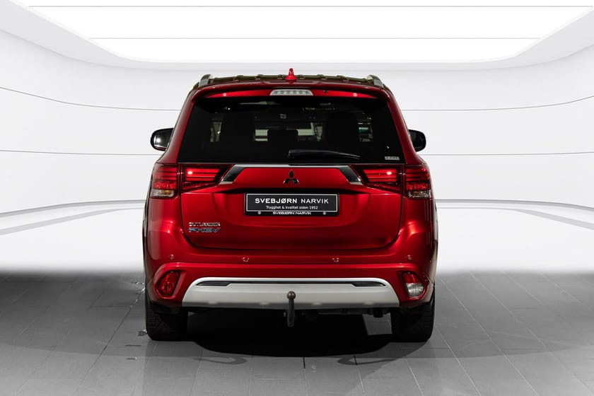 Bilde 4 av Mitsubishi Outlander PHEV Instyle+ 2,4 224hk
