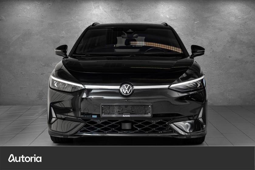Bilde 3 av Volkswagen ID.7 GTX Tourer