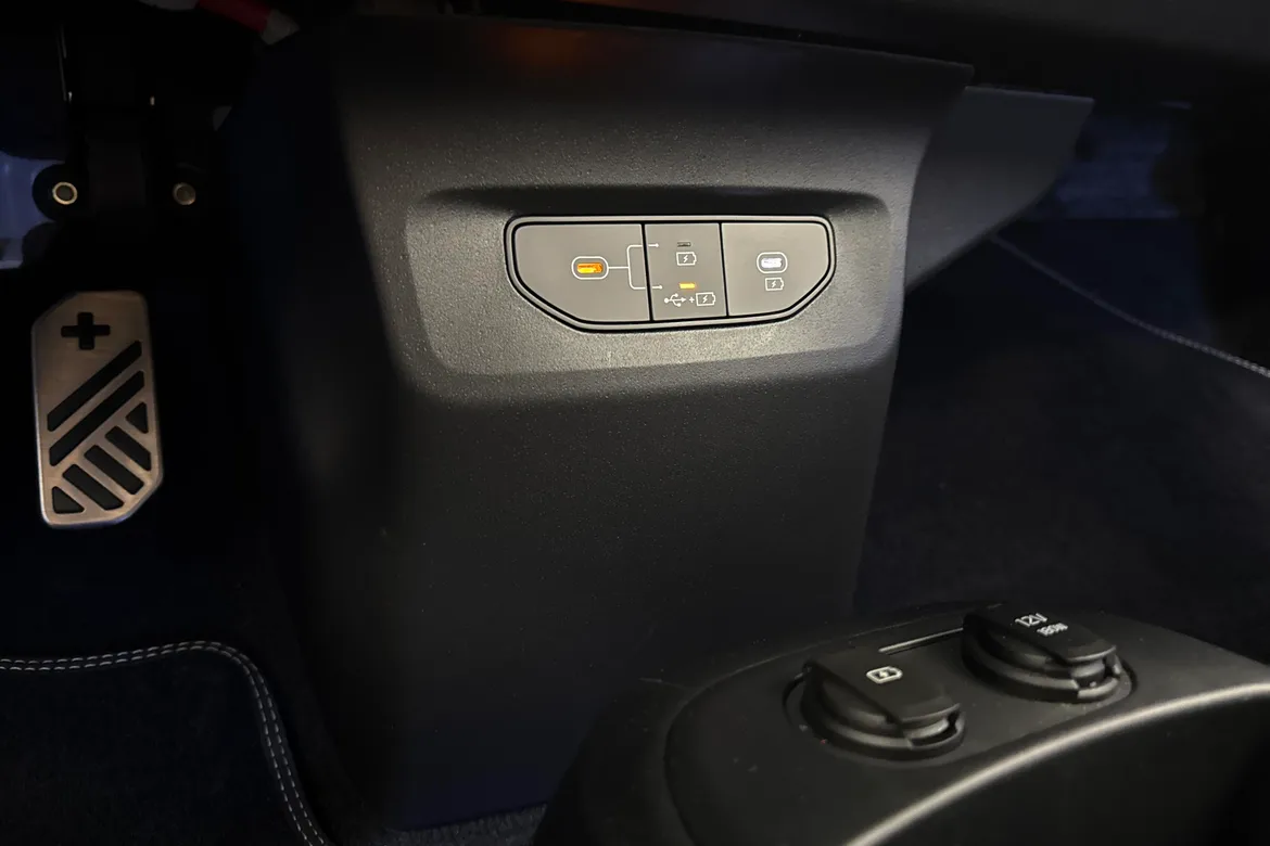 picture of a car
