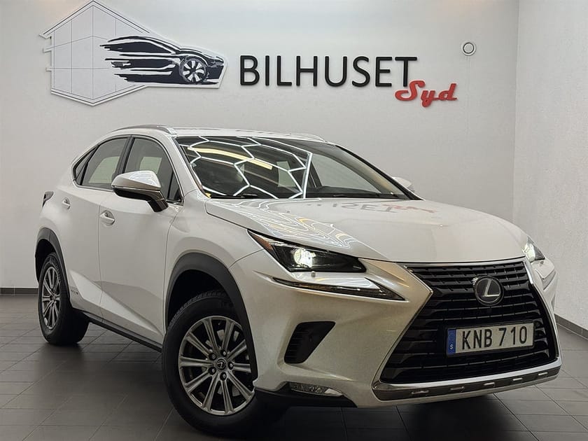 Bild 1 av Lexus NX 300h AWD 2.5 197hk Business Läder/Navi/Bkamera/Krok/Nyservad