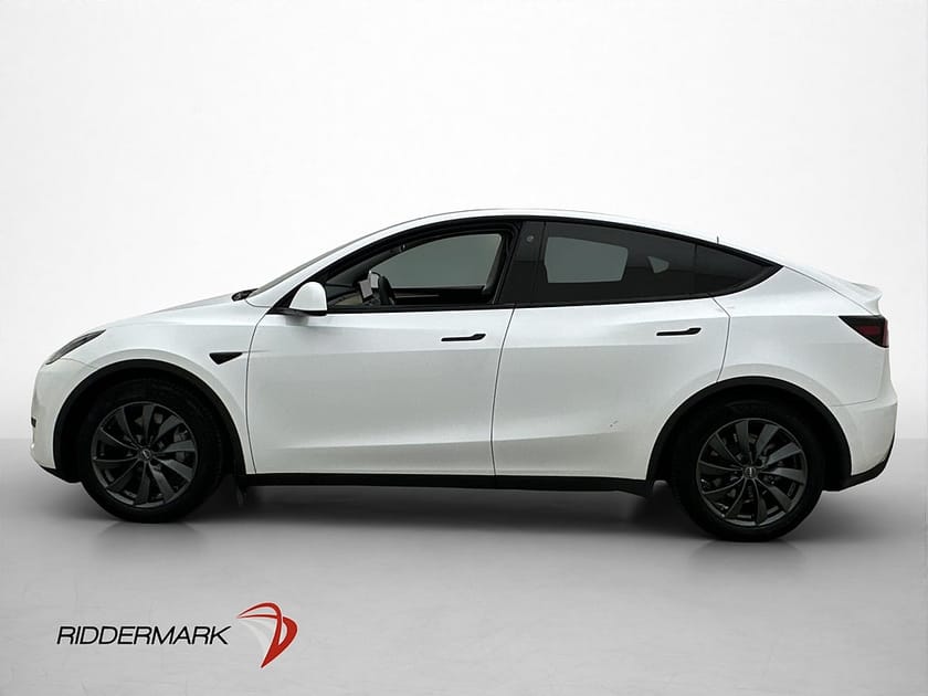 Bild 5 av Tesla Model Y Standard Range RWD