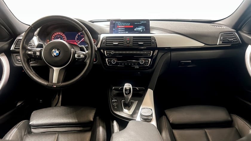 Bild 4 av BMW 320d xDrive Touring M-sport Head-up display Backkamera