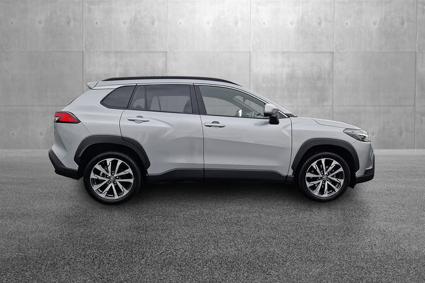 Bilde 3 av Toyota Corolla Cross Hybrid AWD-i
