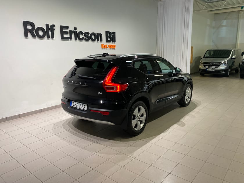 Bild 5 av Volvo XC40 B4 FWD Bensin Momentum Advanced SE