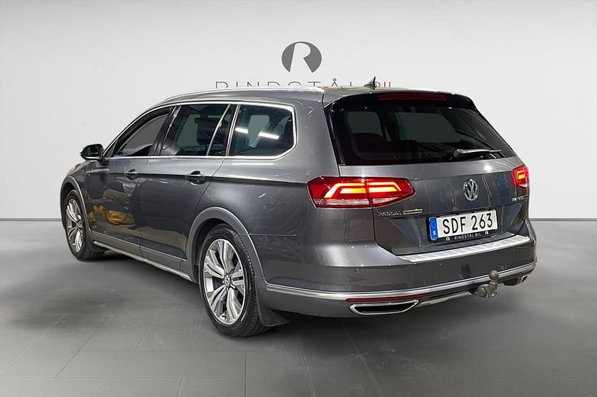 Bild 5 av Volkswagen Passat Alltrack 2.0 TDI 190 HK DSG 4M DRAG D-VÄRM B-KAMERA 0.47L/MIL