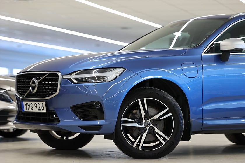 Bild 4 av Volvo XC60 T8 Twin Engine AWD 392hk R-Design Pano Orrefors