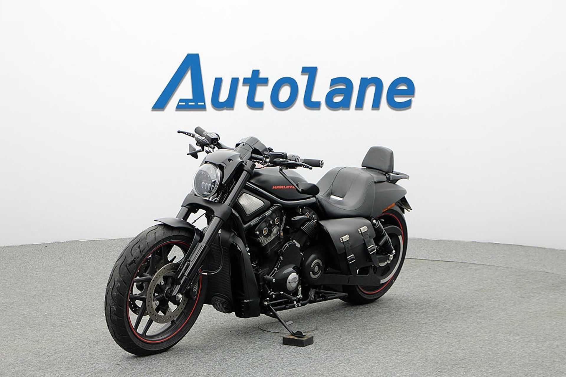 Harley-Davidson V-Rod 2015, bild 4/10