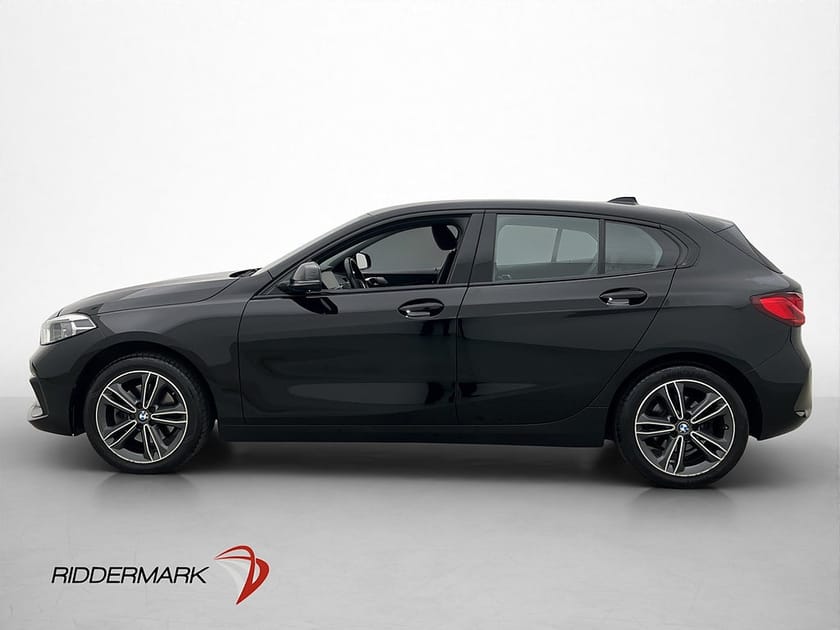 Bild 4 av BMW 118i 118 136hk Sport-line Navi P-sensor Adapt CarPlay