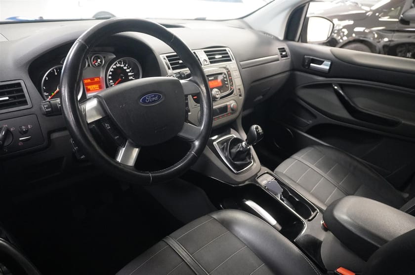 Bild 2 av Ford Kuga Titanium 2.0 Tcdi AWD 140 hk