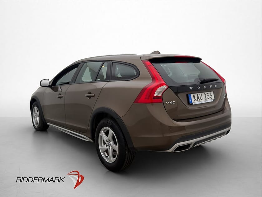 Bild 5 av Volvo V60 Cross Country Momentum D4 190hk AWD Värmare VOC