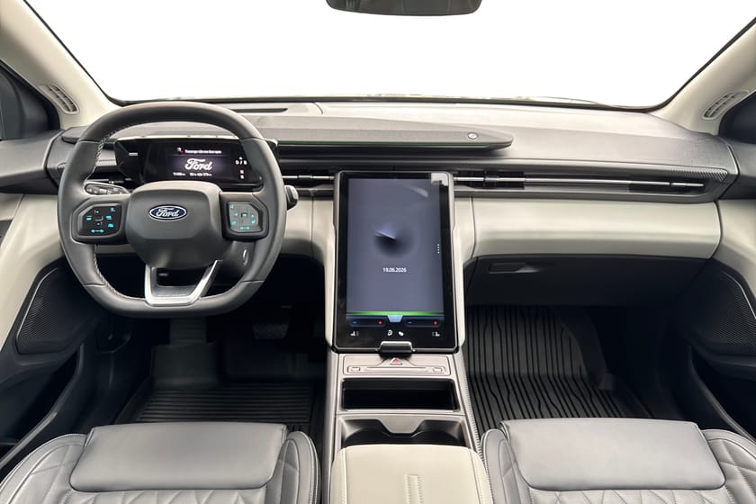 Bilde 4 av Ford Explorer EV Extended Range RWD HENGERFESSTE | 360 KAMERA | HEAD-UP DISPLAY